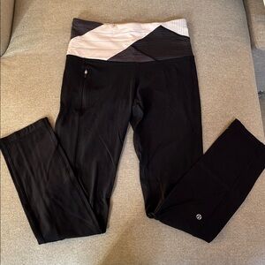 Lululemon Black, grey and light pink Yoga Leggings